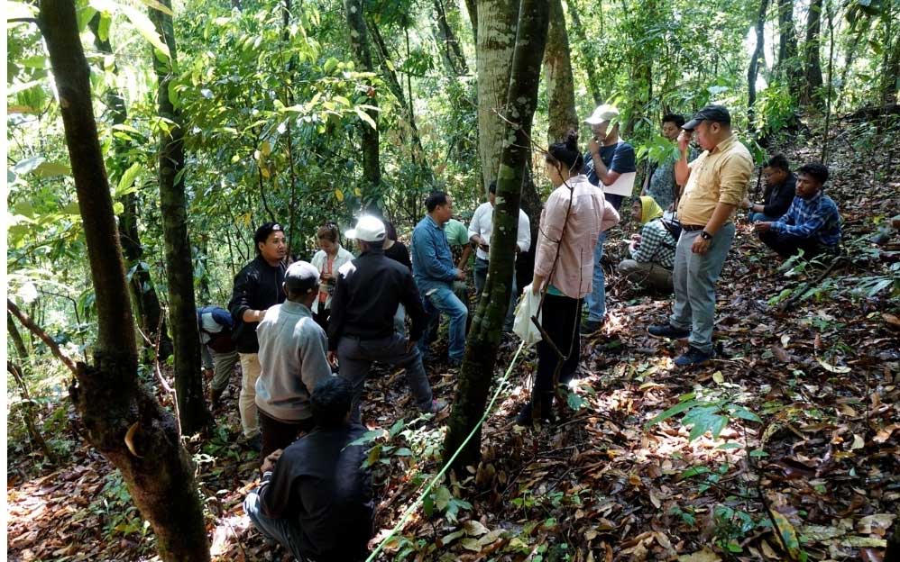 Community Stewardship Toolkits field practical on carbon credits and its market at Dolang by RNBA